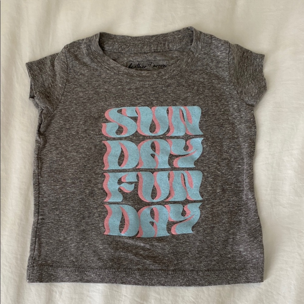 Feather 4 Arrow Heather Gray T-Shirt
